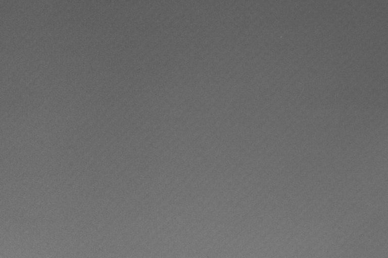 051-gris